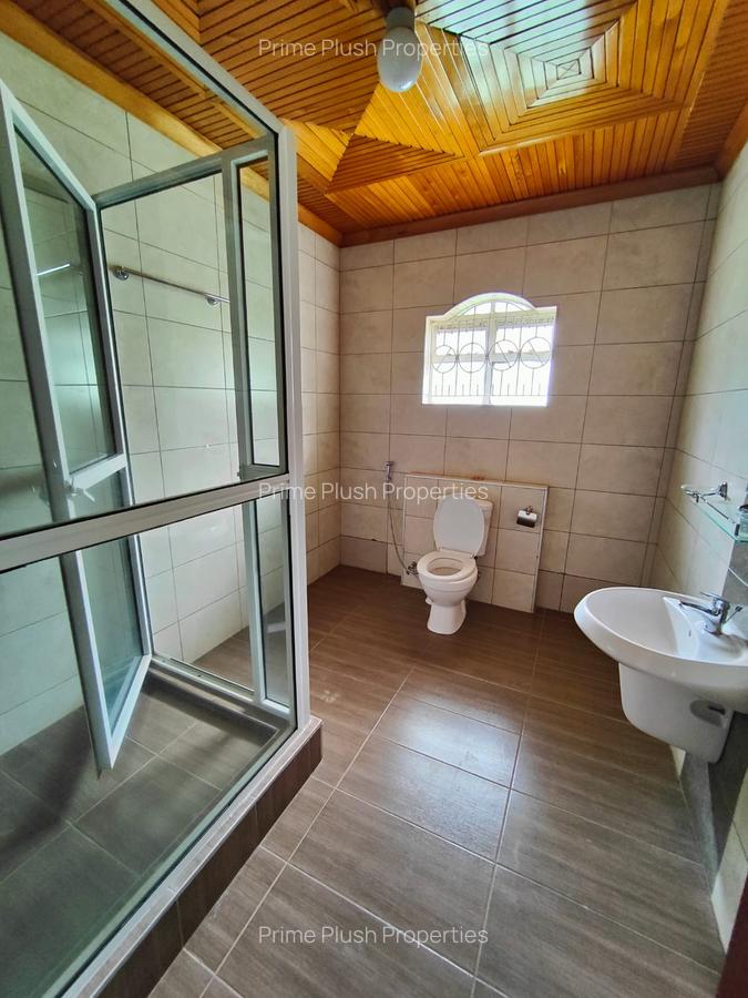 5 Bed House with En Suite in Karen - 8