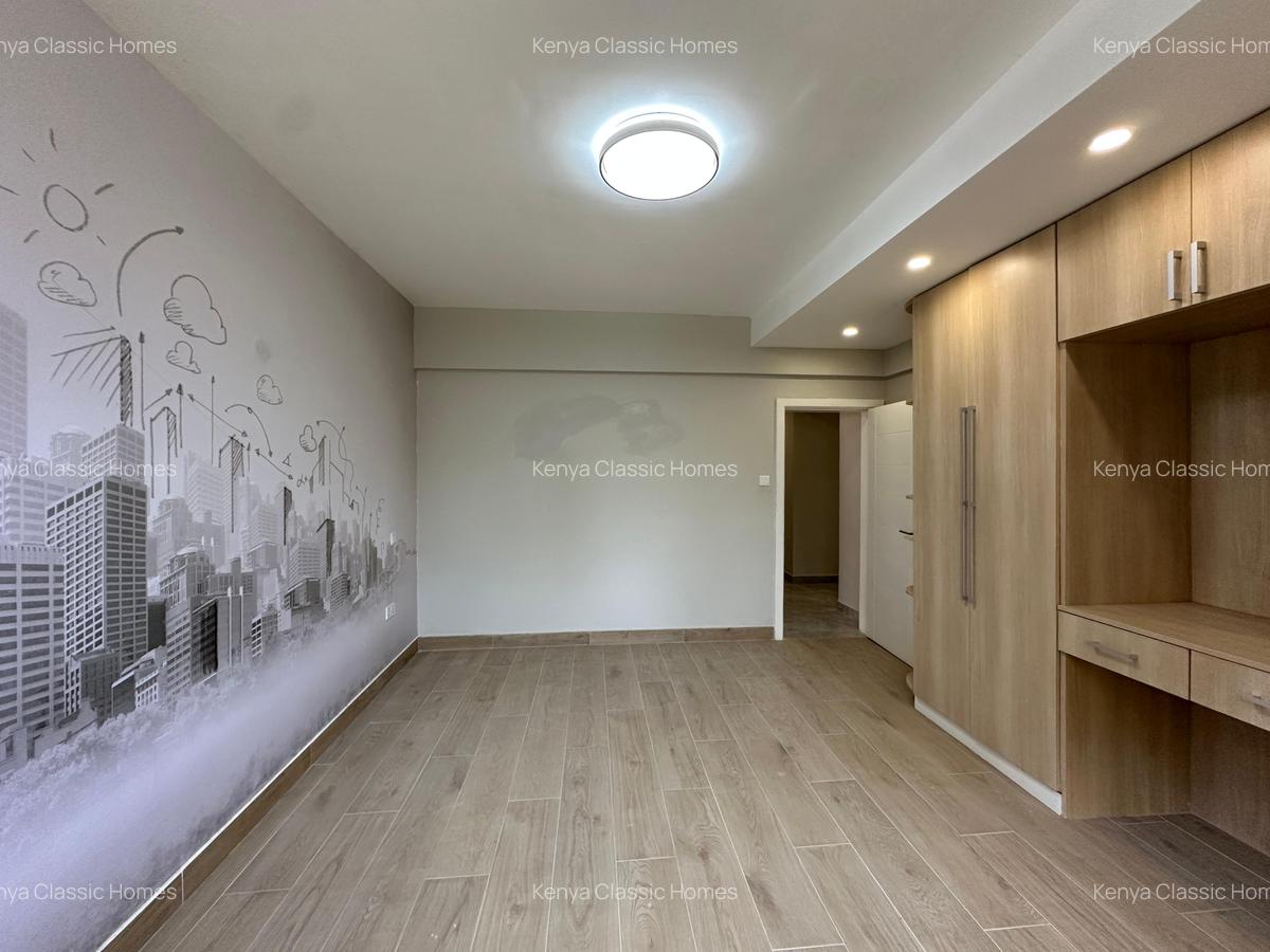 4 Bed Apartment with En Suite at Lavington - 14