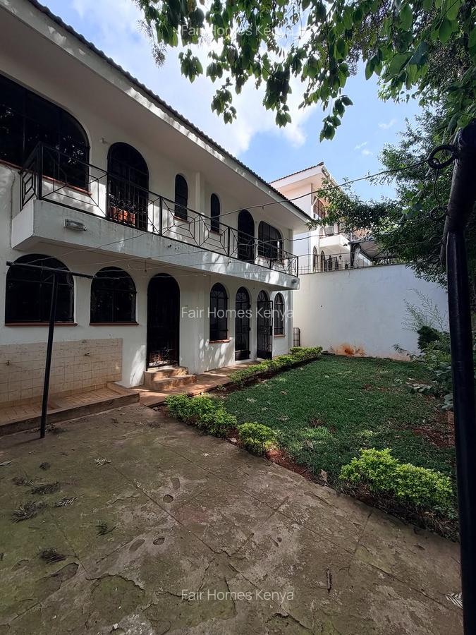 5 Bed Townhouse with En Suite at Riverside Drive - 6