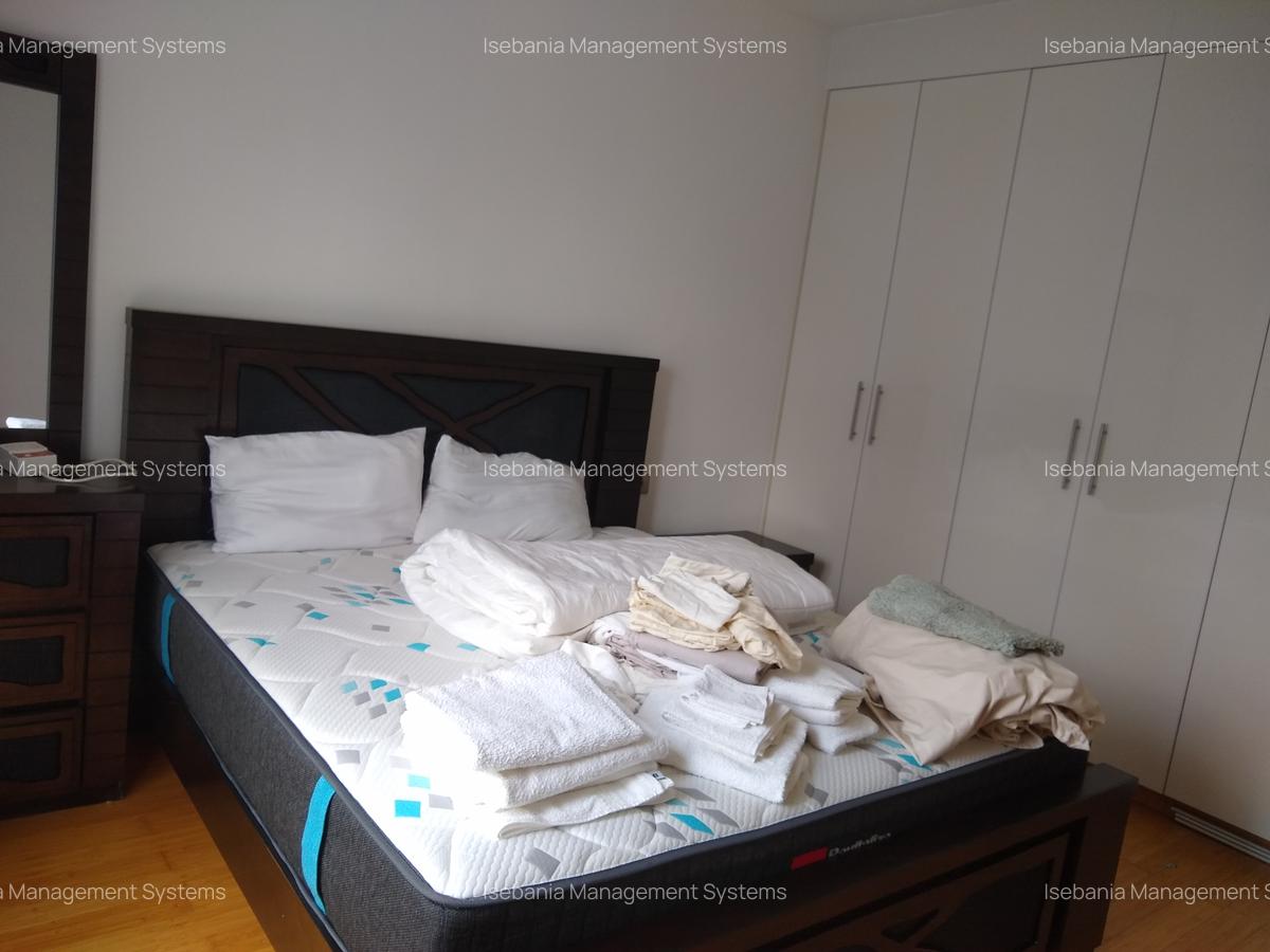 4 Bed Villa with En Suite at Gardens Road - 9