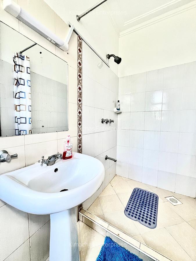 Serviced 3 Bed Apartment with En Suite at Behind Citymall - 14