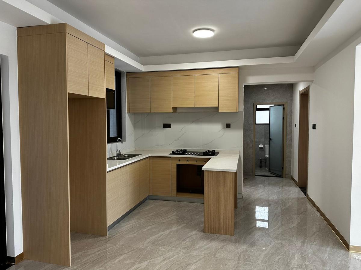 1 Bed Apartment with En Suite at Westlands - 10