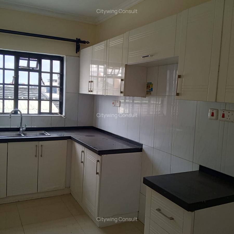 1 Bed Apartment with En Suite at Kileleshwa - 4