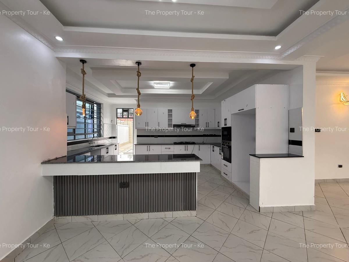4 Bed House with En Suite in Ruiru - 3
