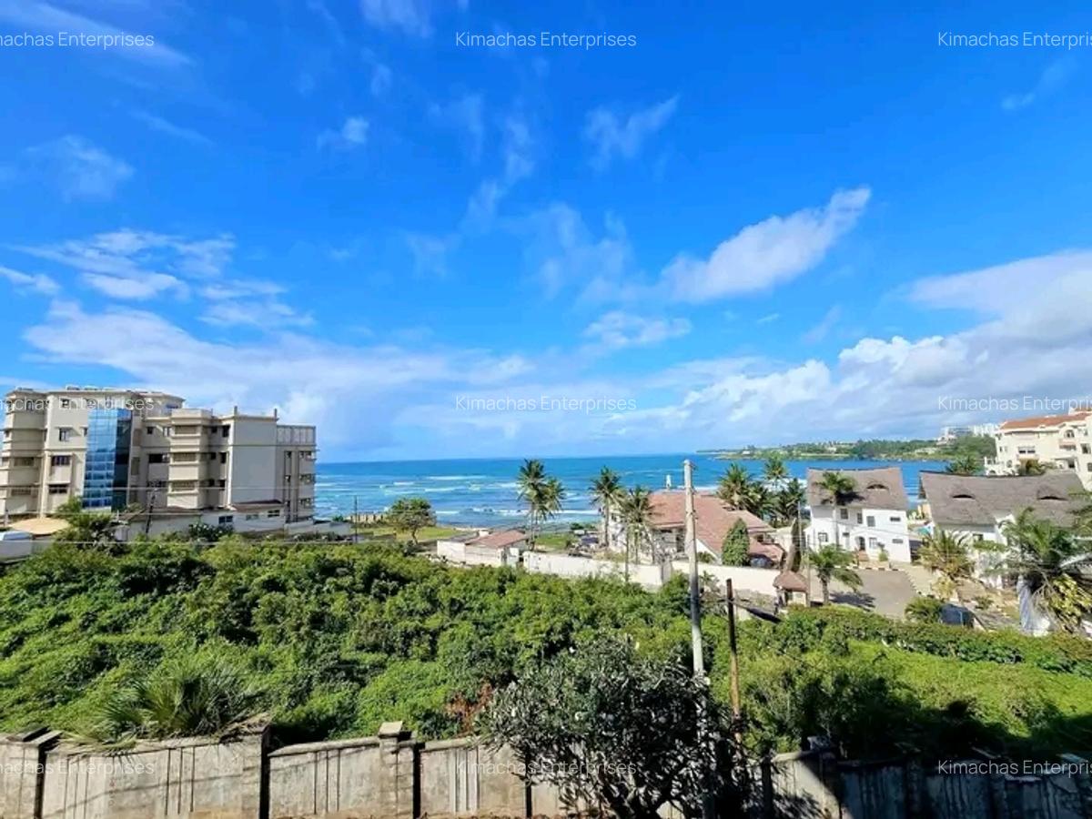 3 Bed Apartment with En Suite at Nyali Area - 1