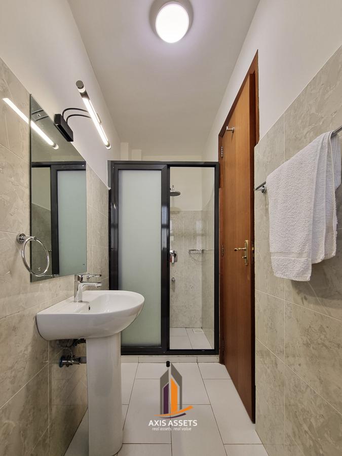 2 Bed Apartment with En Suite at Getathuru Road - 17