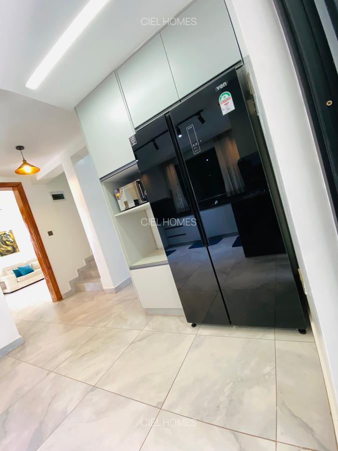 4 Bed Villa with En Suite at Eastern Bypass - 8