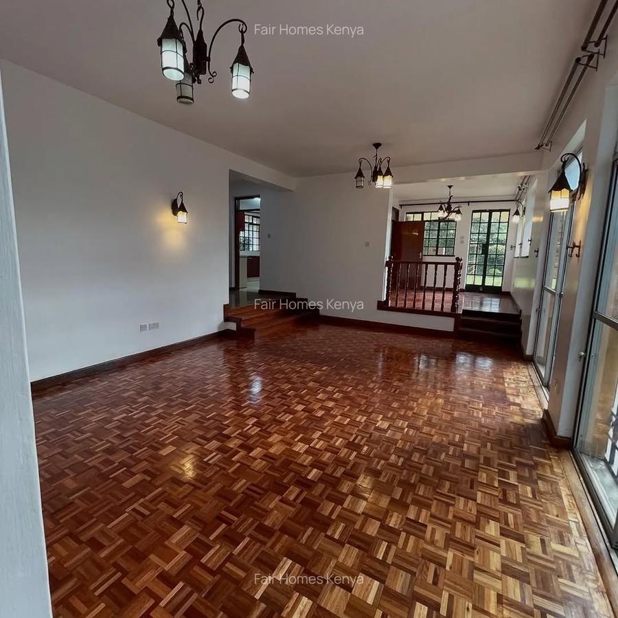 5 Bed Townhouse with En Suite at Lavington Green - 9