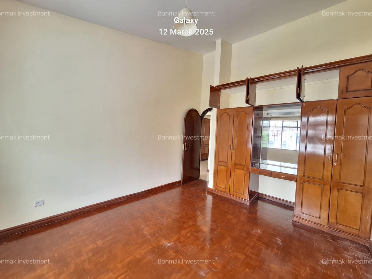 4 Bed Townhouse with En Suite at Close To German Embassy. - 12