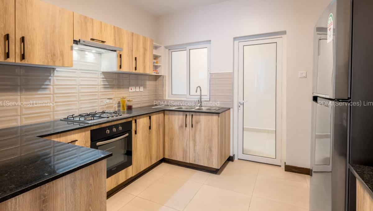 3 Bed Apartment with En Suite in Syokimau - 4