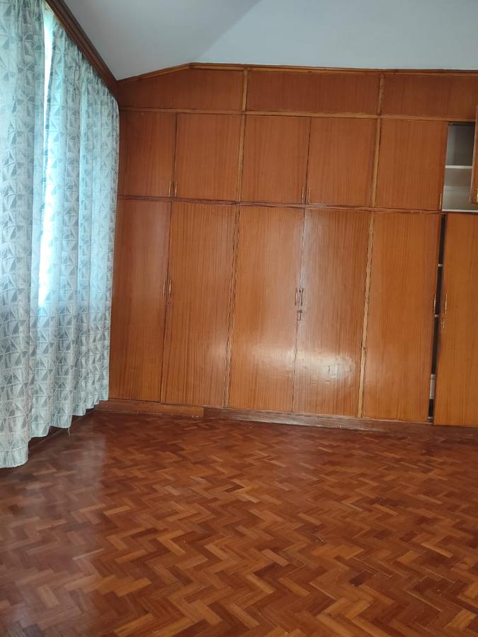 Commercial Property with Service Charge Included at Lavington - 5