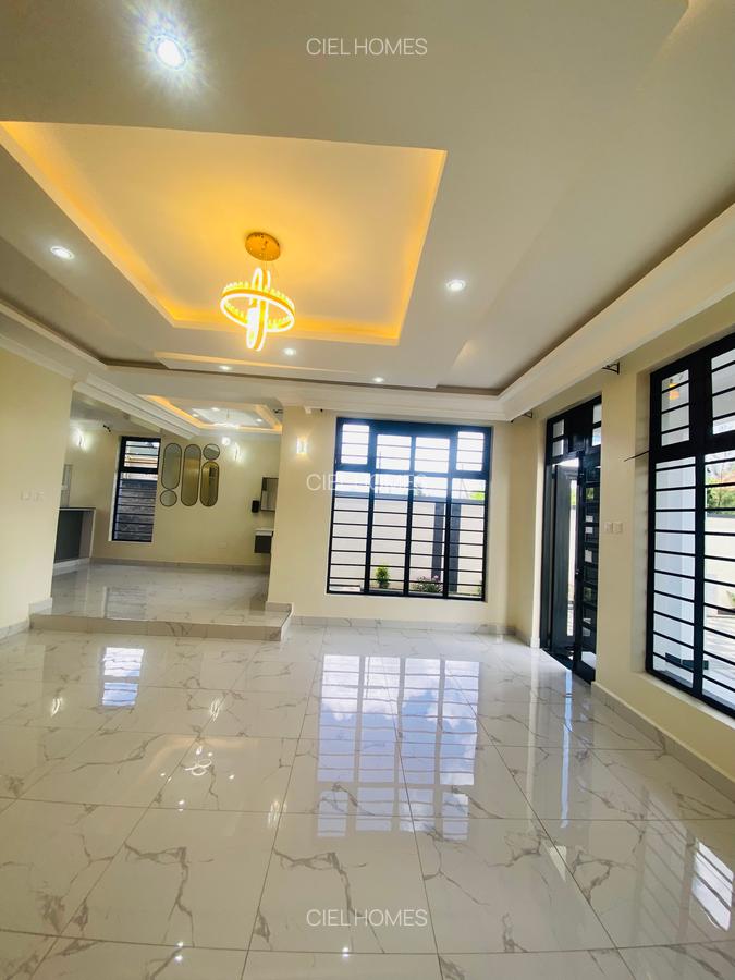 4 Bed Townhouse with En Suite at Eastern Bypass - 3
