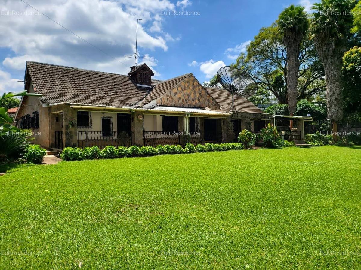 4 Bed House with En Suite at Spring Valley Rd - 1