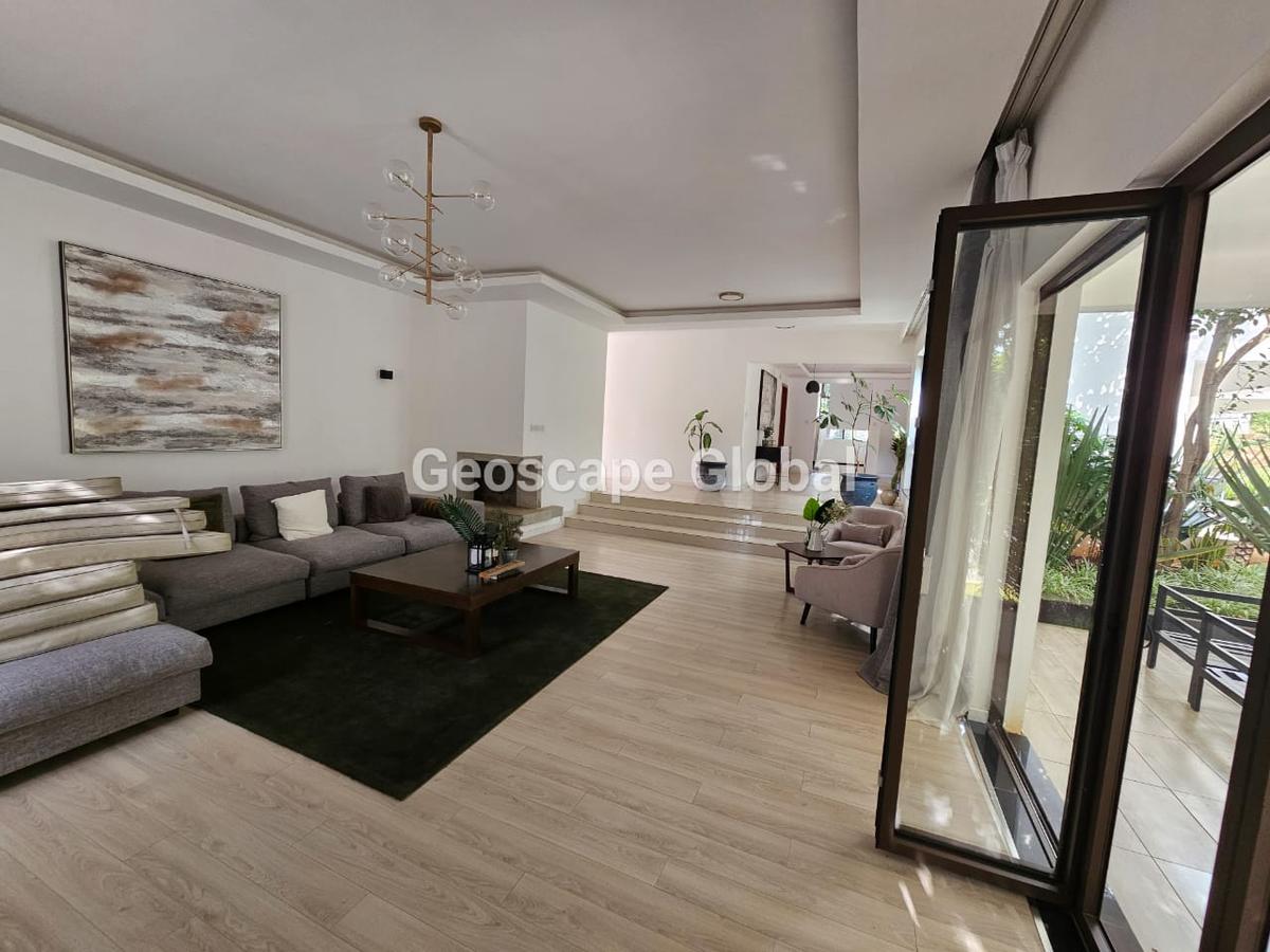 5 Bed House with En Suite in Karen - 3