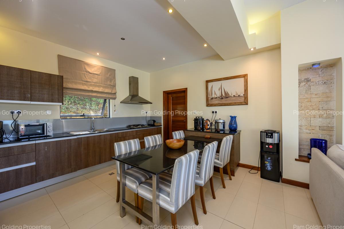 3 Bed Villa with En Suite at Mandharini - 8