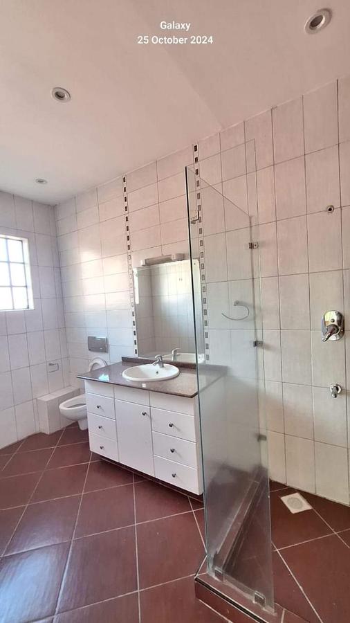 5 Bed Townhouse with En Suite at Kitisuru Rd - 9