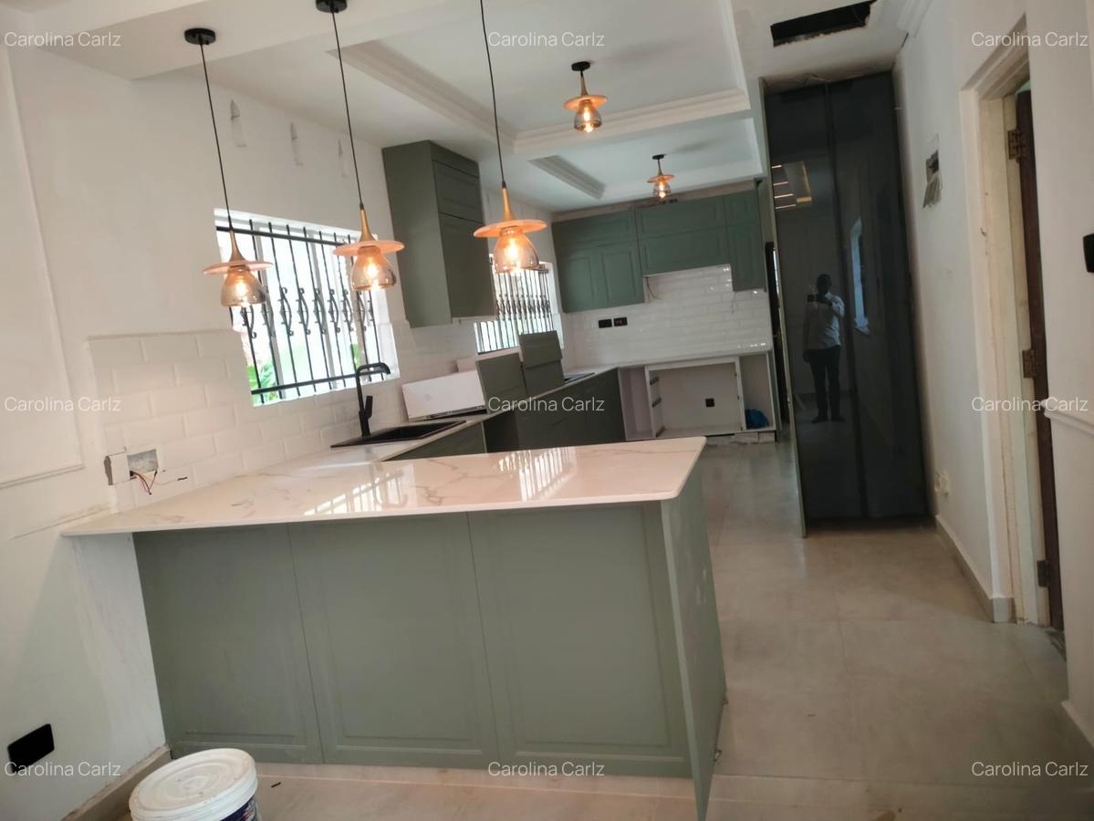 4 Bed House with En Suite in Muthaiga - 6