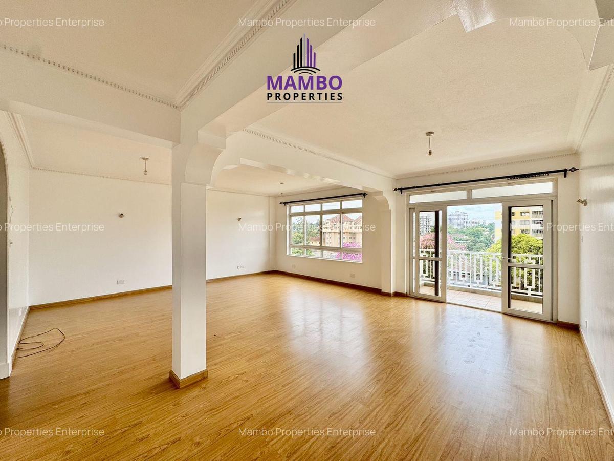 3 Bed Apartment with En Suite at School Lane. - 4