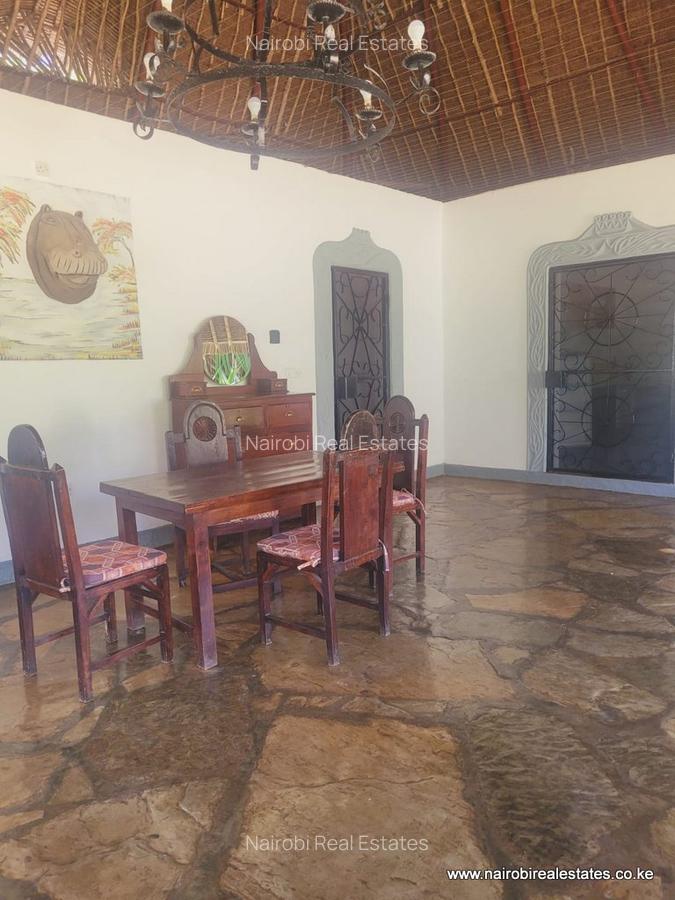 2 Bed House with En Suite in Diani - 11