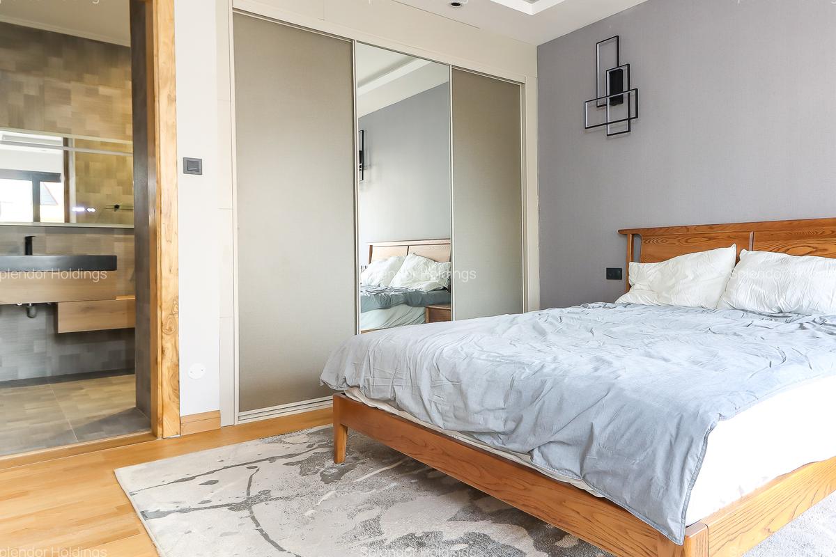 4 Bed Townhouse with En Suite in Lavington - 13