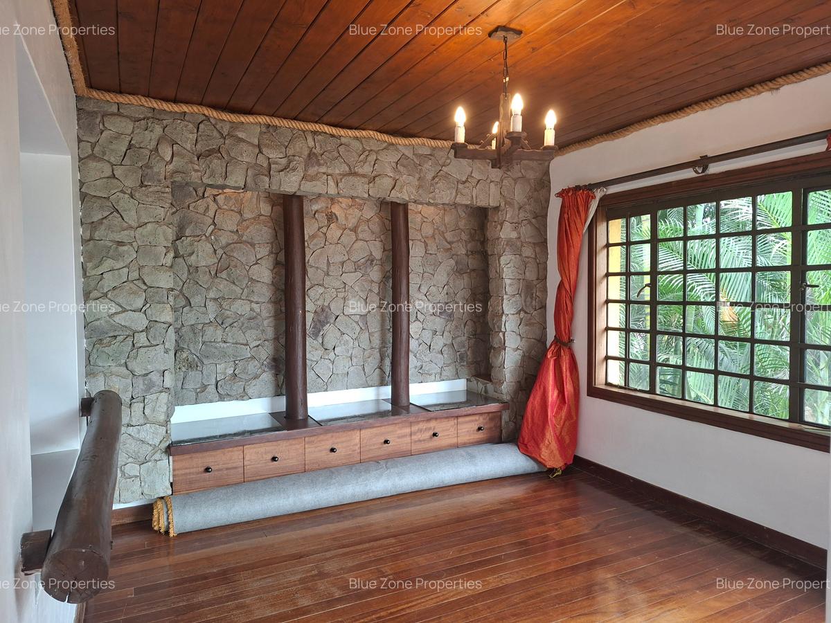 4 Bed Villa with En Suite at Off Runda Grove - 20