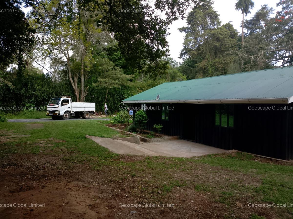 3 Bed House with En Suite in Karen - 2