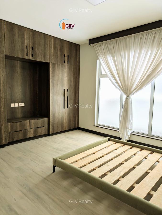 2 Bed Apartment with En Suite in Riverside - 7