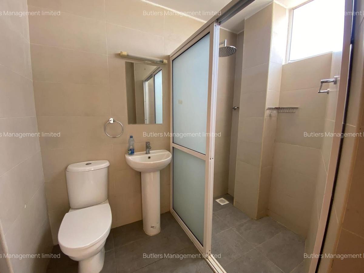 3 Bed Apartment with En Suite at Kindaruma Road - 13