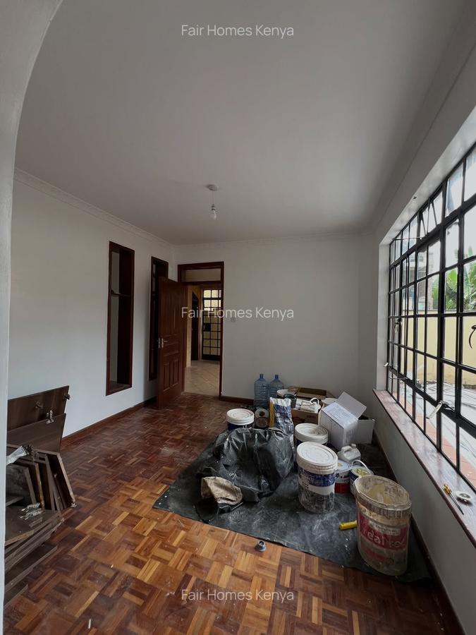 4 Bed Townhouse with En Suite at Lavington Green - 7