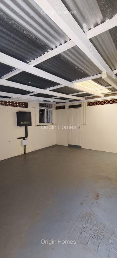 4 Bed House with En Suite at Loresho - 11