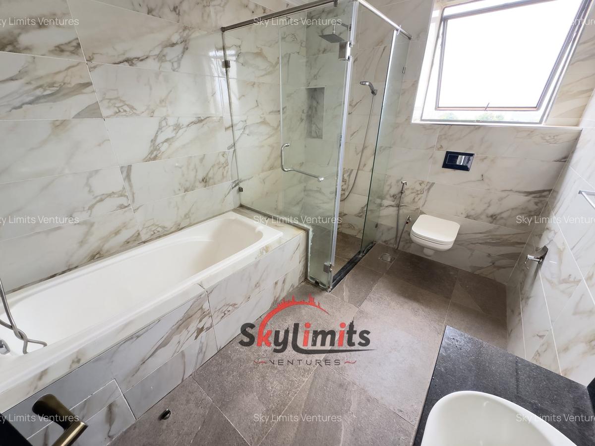 3 Bed Apartment with En Suite in Kileleshwa - 11