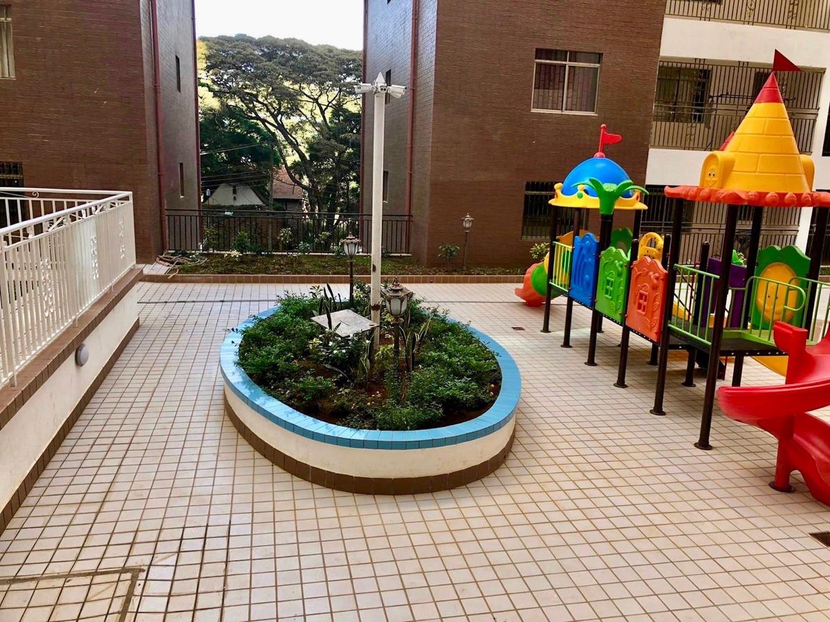 Furnished 3 Bed Apartment with En Suite at Argwings Kodhek Road - 17