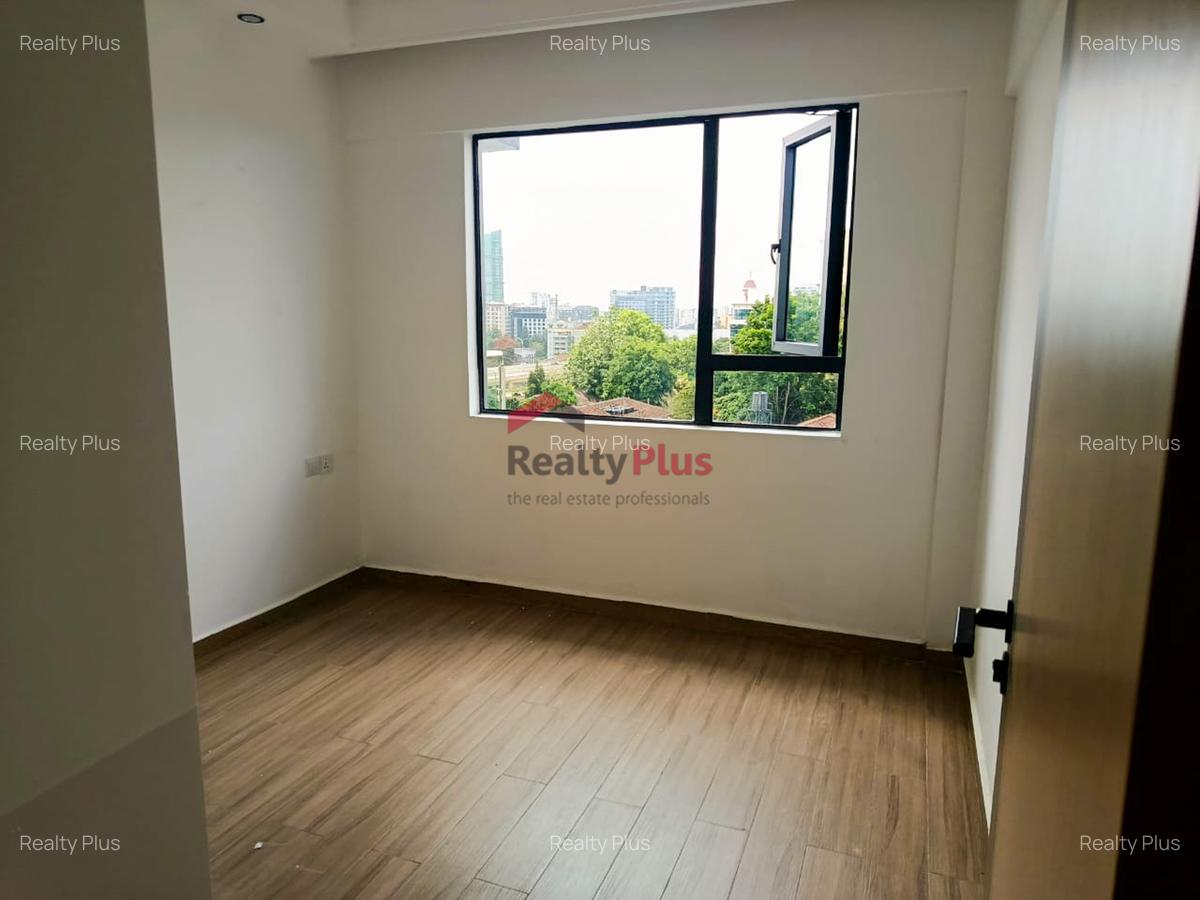 2 Bed Apartment with En Suite in Westlands Area - 6