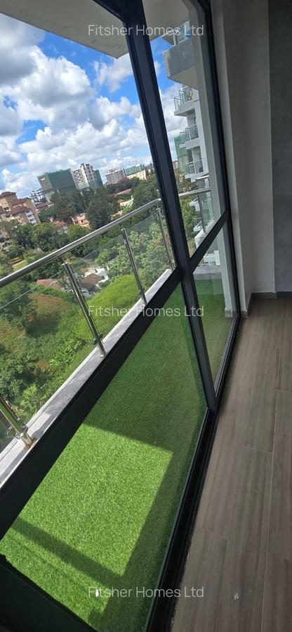 2 Bed Apartment with En Suite in Riverside - 8