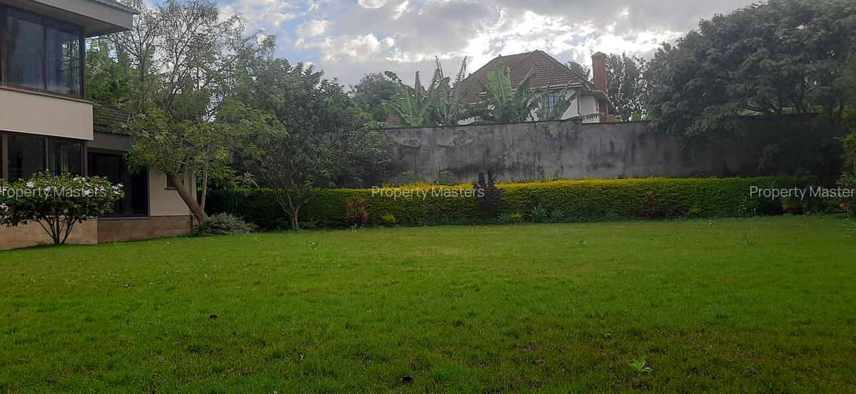 4 Bed Villa with En Suite at Ridgeways - 6