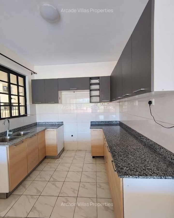 2 Bed Apartment with En Suite in Kileleshwa - 3