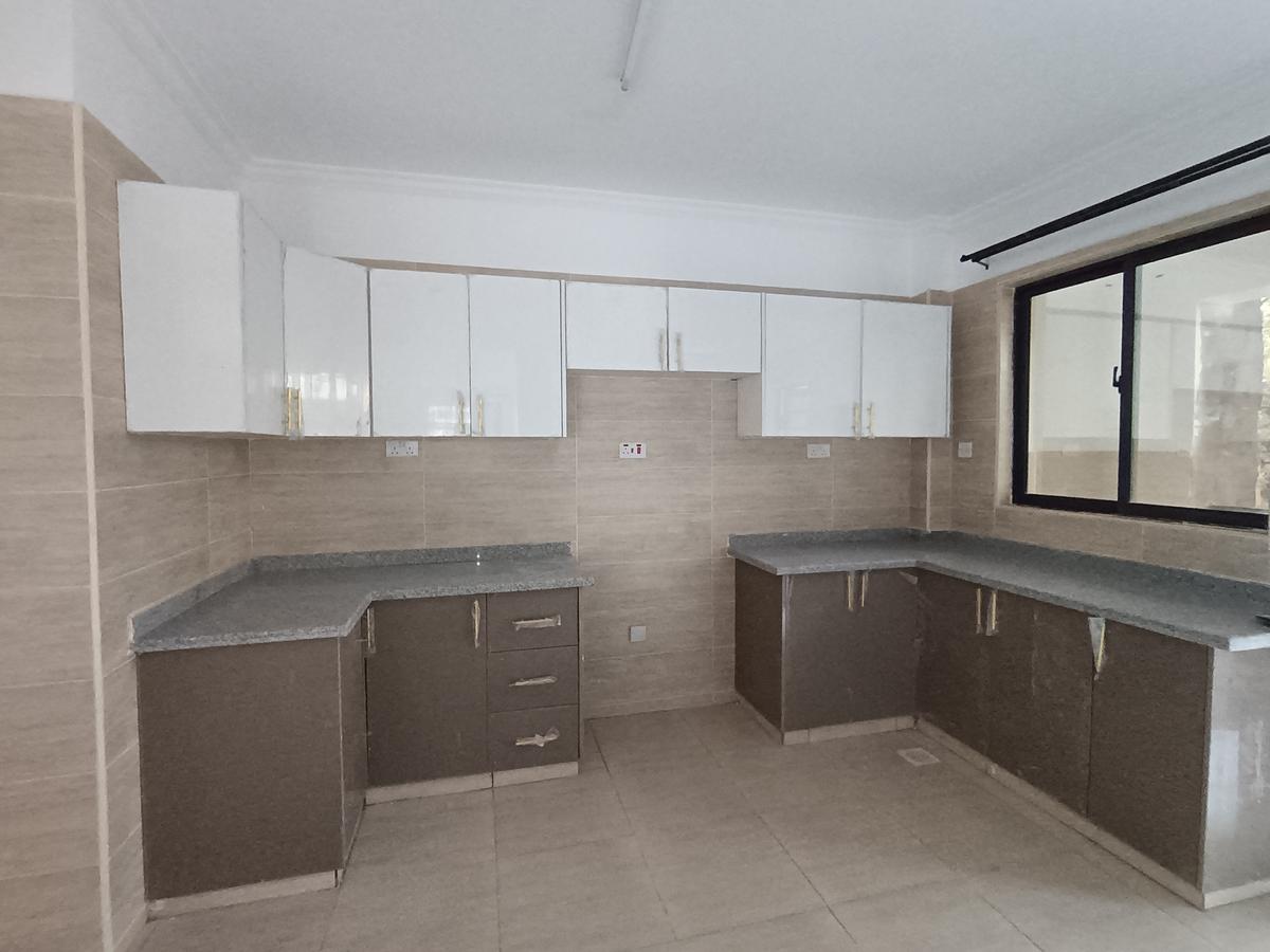 2 Bed Apartment with Borehole at Hatheru Road - 4