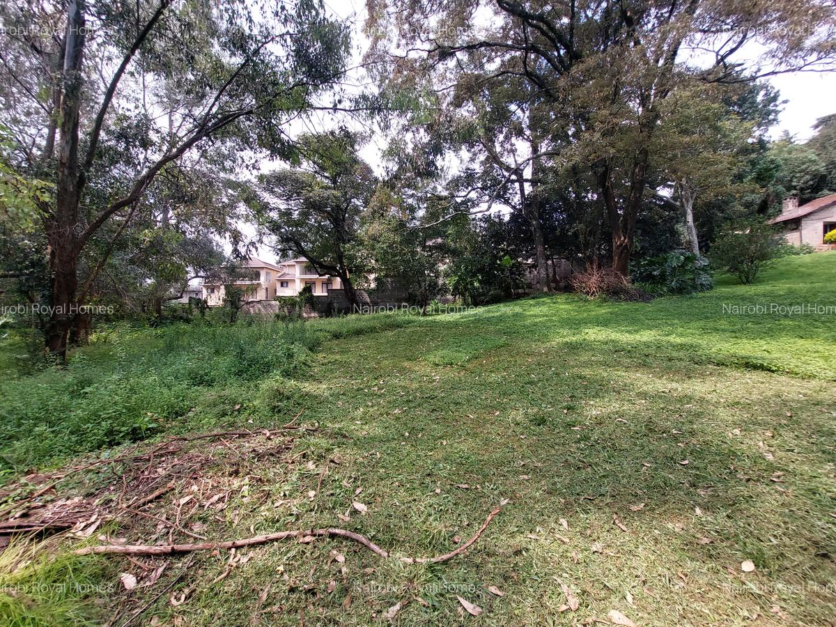 4 Bed House with En Suite at Lavington Green - 15