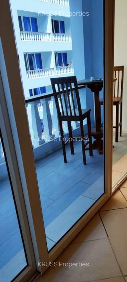 2 Bed Apartment with En Suite at As77 - 14