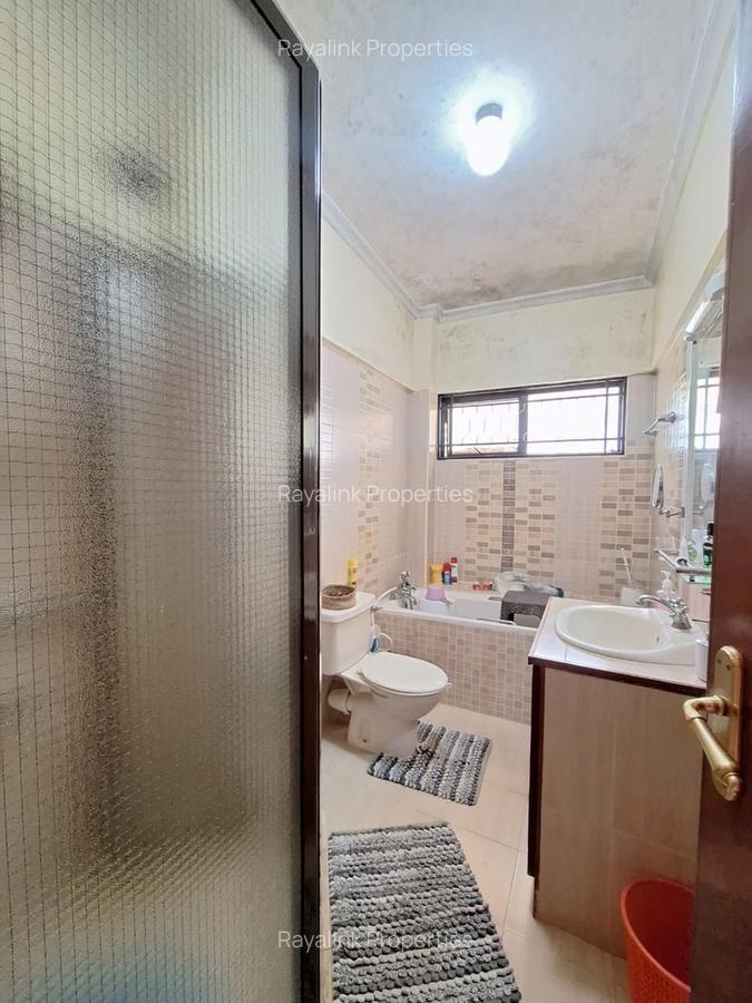 3 Bed Apartment with En Suite at Kilimani - 17