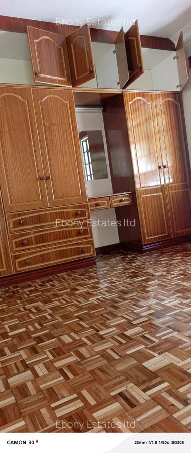 4 Bed Townhouse with En Suite in Lavington - 10