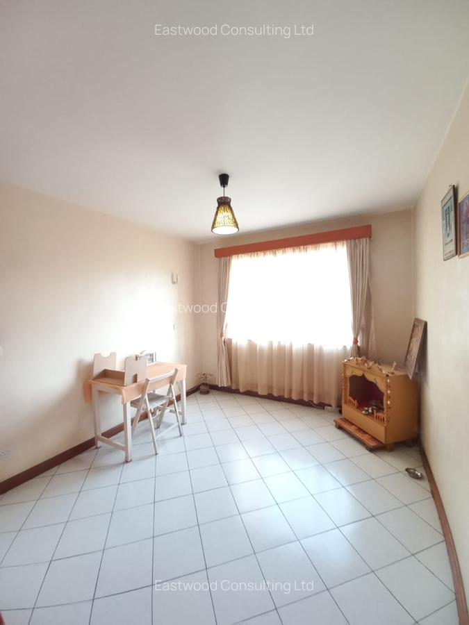 3 Bed Apartment with En Suite at Ita Road - 8