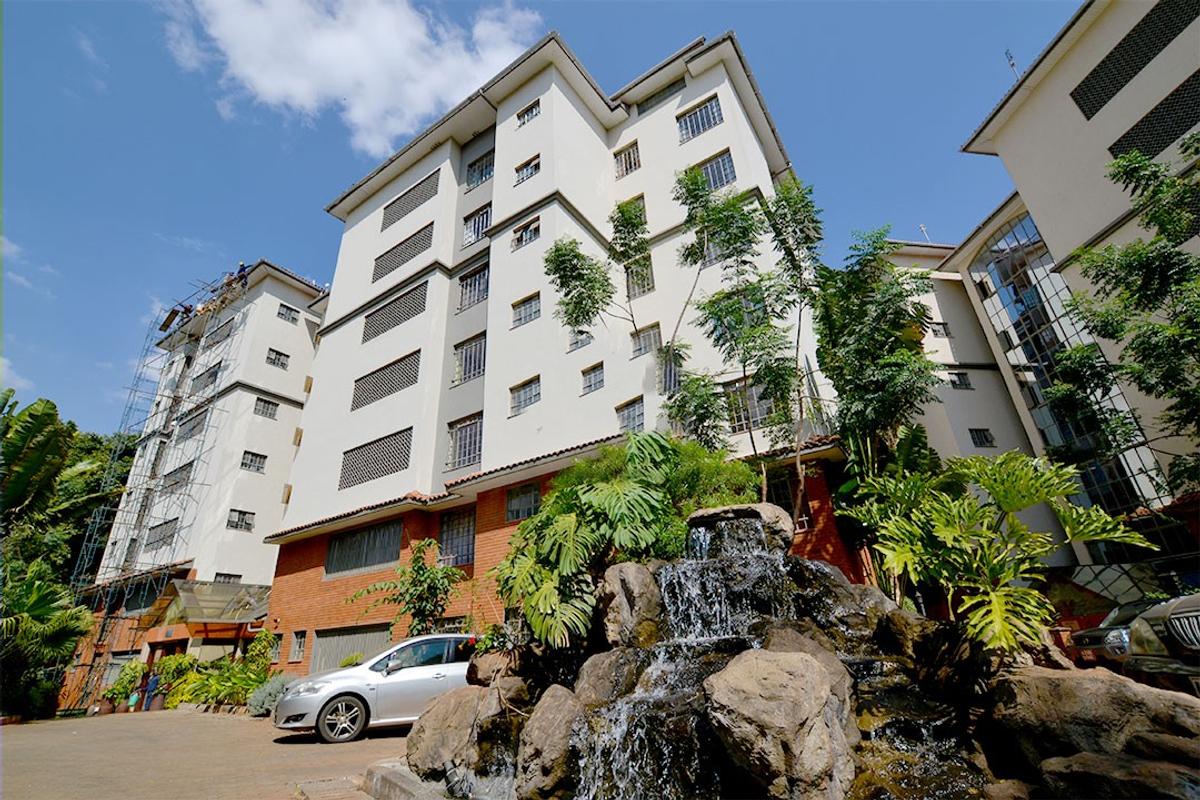 5 Bed Apartment with Swimming Pool in Westlands Area - 3