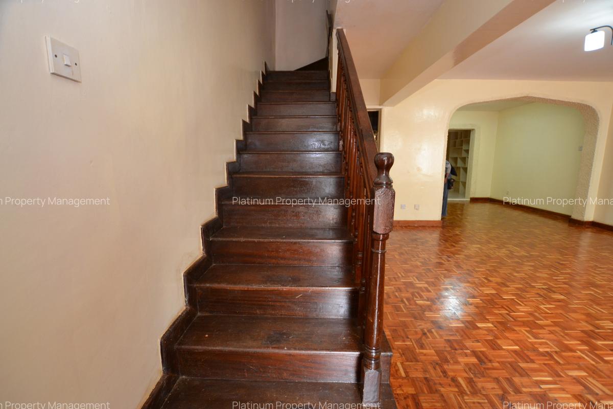 3 Bed Townhouse with En Suite in Parklands - 10