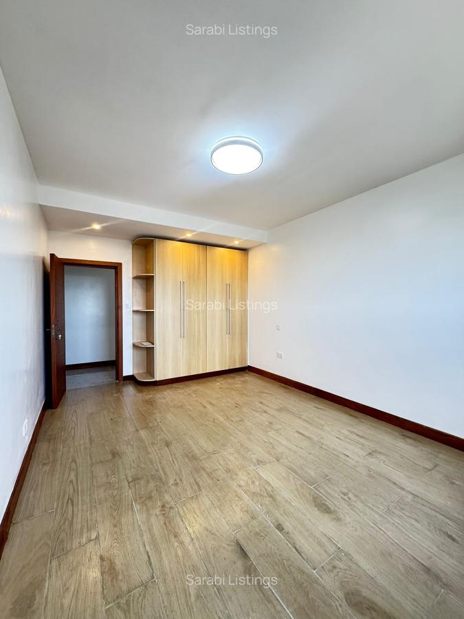 4 Bed Apartment with En Suite in Lavington - 15