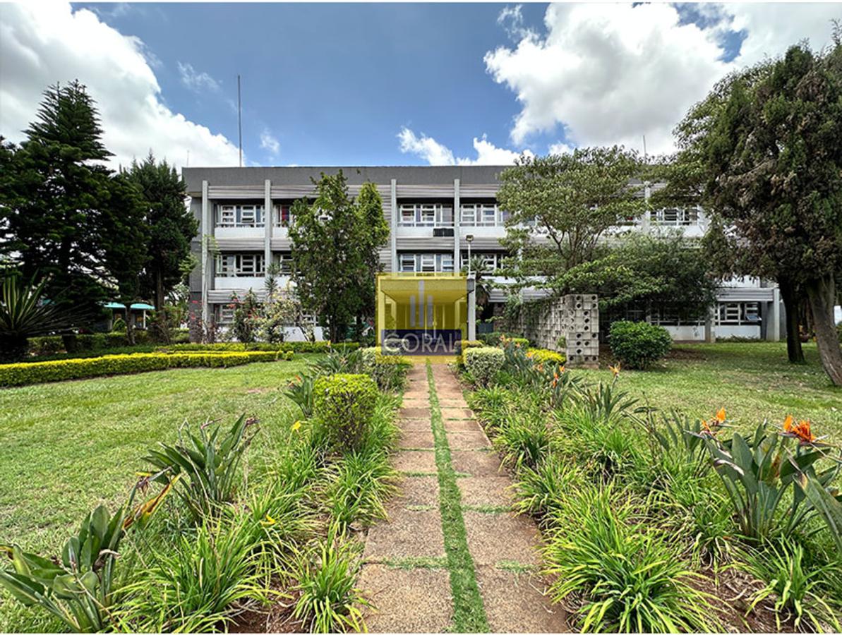 Office in Industrial Area - 1