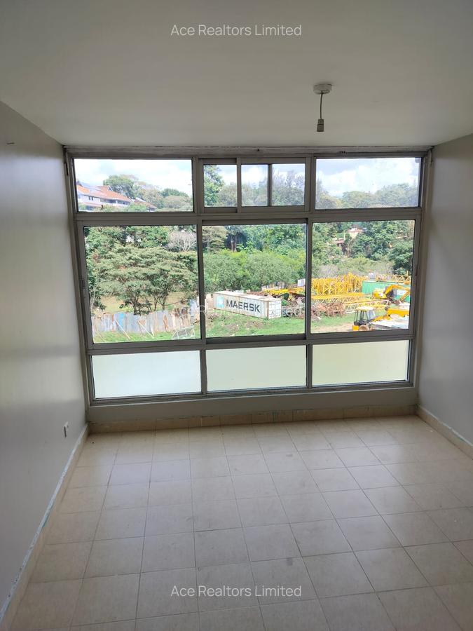 3 Bed Apartment with En Suite at City Park Avenue - 5