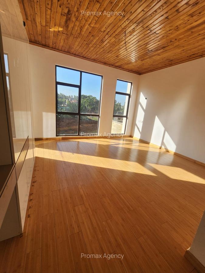 3 Bed House in Kiambu Road - 12