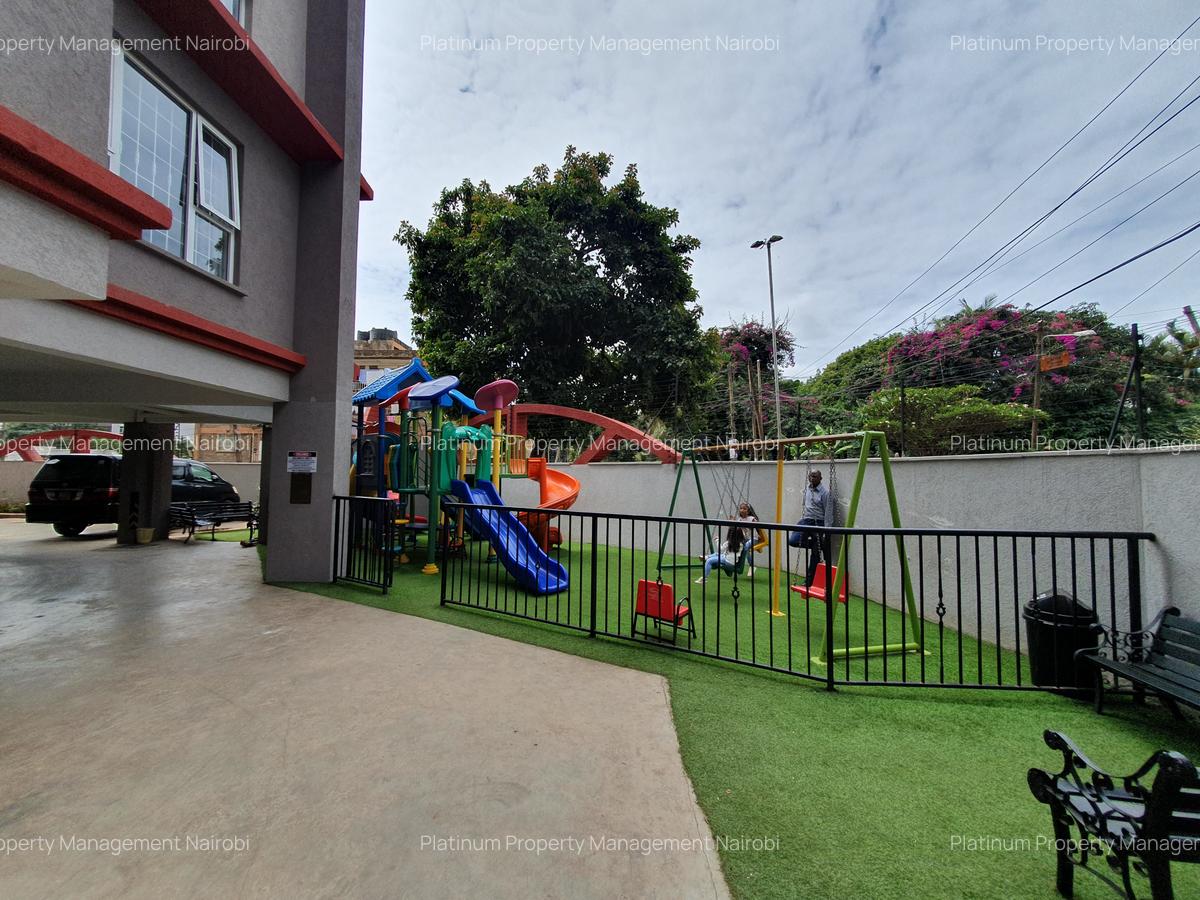 2 Bed Apartment with En Suite at Parklands - 14