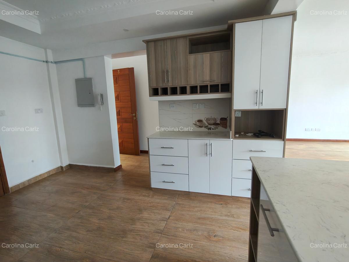 3 Bed Apartment with En Suite at Nyari - 6